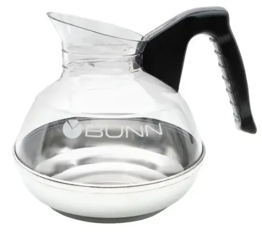 [06100.0101] Jarra de policarbonato 64 oz. con base de acero inoxidable y asa negra.